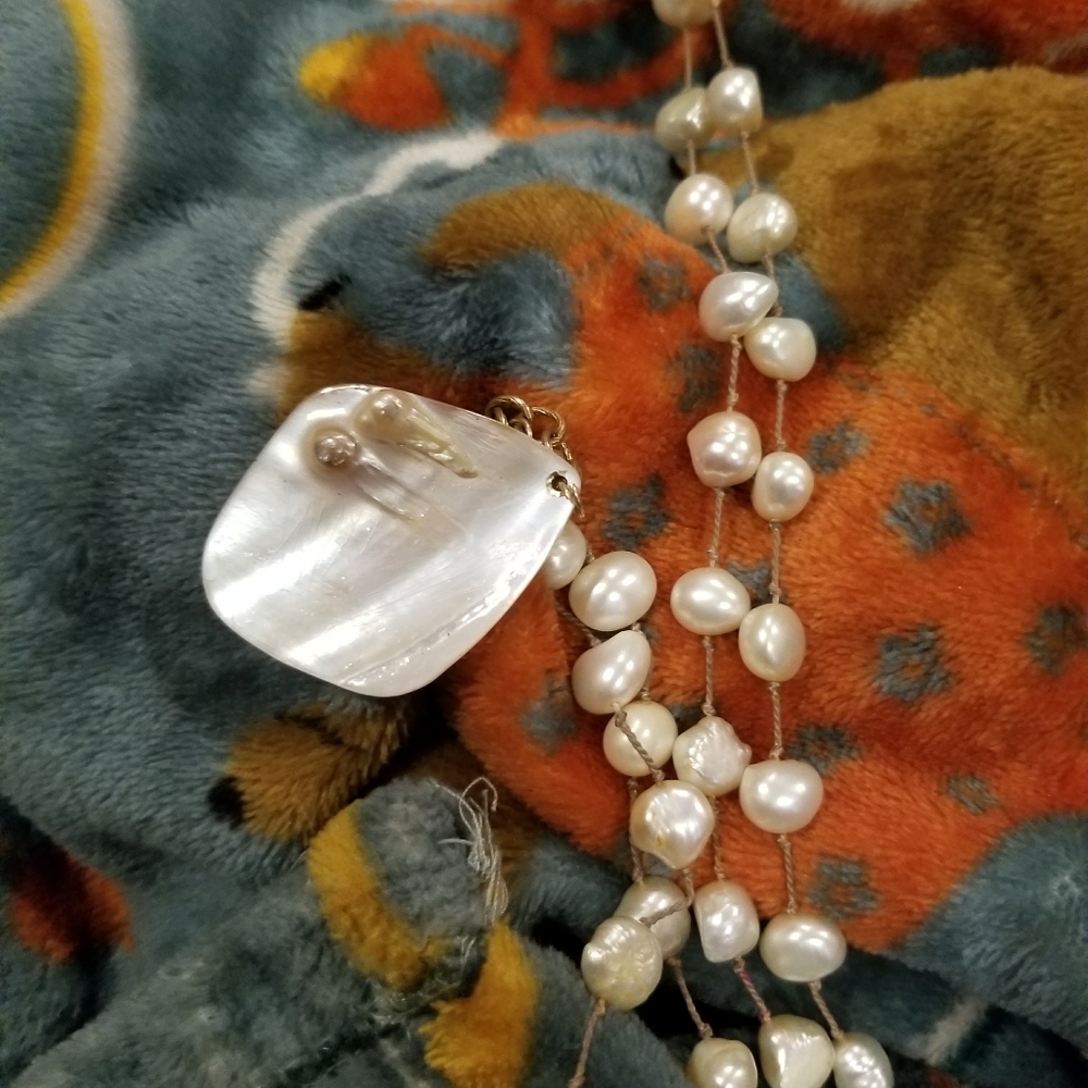 Real Pearl's necklace